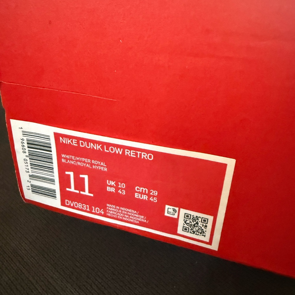 Nike Dunk Low White Hyper Royal - Picture 2 of 3